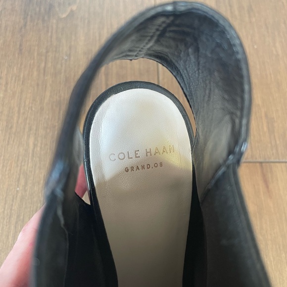 Cole Haan black heels size 5.5 - Picture 5 of 6